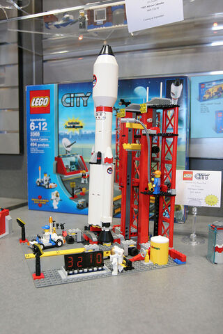File:3368 Space Centre 6.jpg