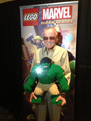 File:Stan Lee with LEGO Hulk.png