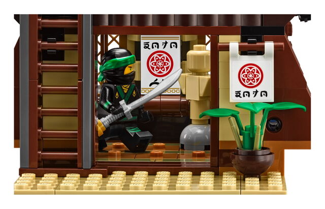 File:70618 Destiny's Bounty 4.jpg
