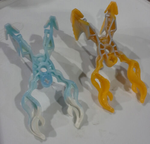 File:Malum claws.jpg
