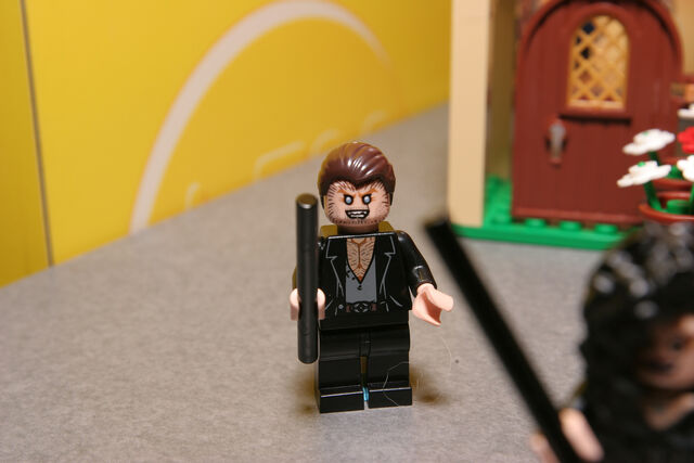 File:Burrowtoyfair14.jpeg