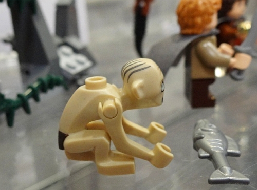 File:Gollum sidewards.jpg
