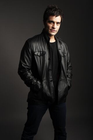File:Ramin-karimloo.jpg