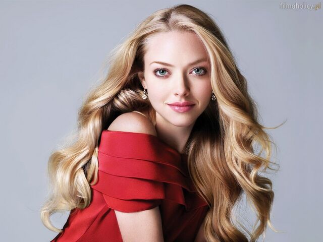 File:Amanda seyfried 2.jpg