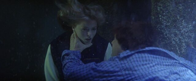 File:Riggs discovers Rika's body.jpg