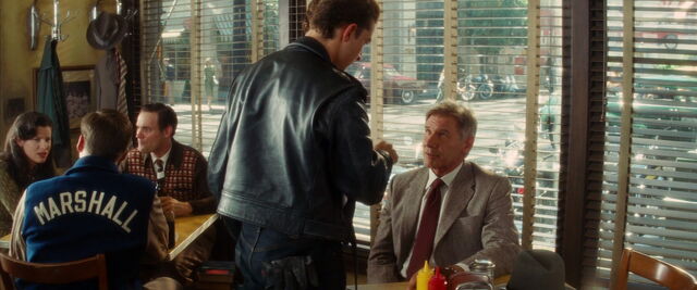 File:Crystal-skull-movie-screencaps.com-3740.jpg