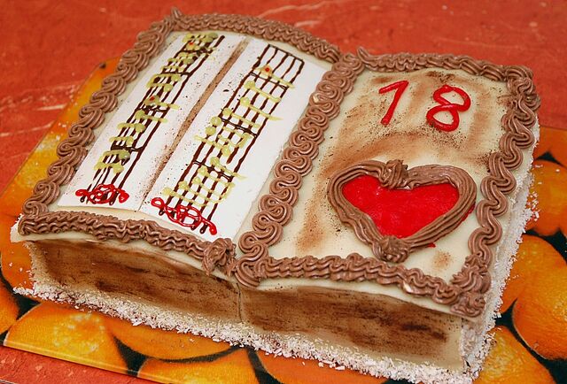 Datei:Bibeltorte2.jpg