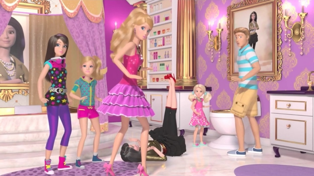 File:Raquelle's Bathroom.png