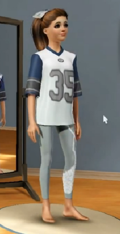 File:Aria'sTeenPJs.png