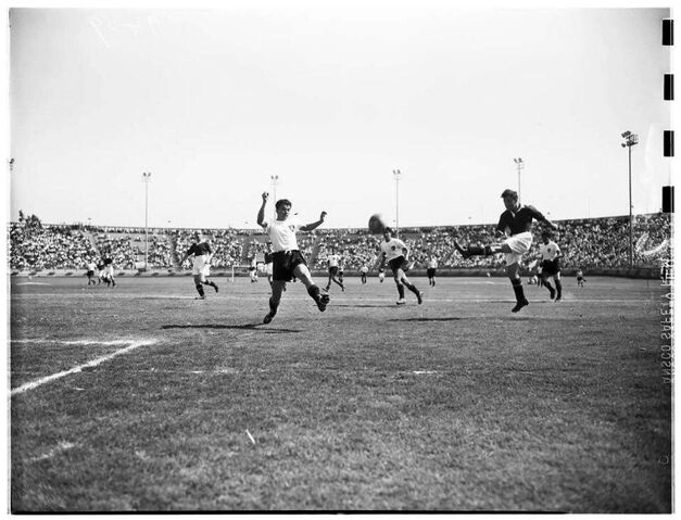 Archivo:ATS6-6MU1950.jpg