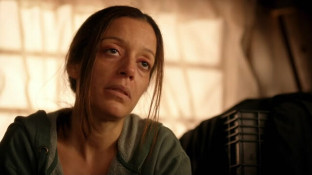 File:Amelia Glasser.jpg