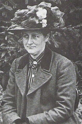 File:BeatrixPotter.jpg