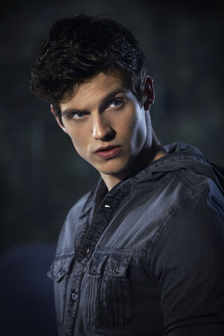 Archivo:Isaac Lahey.jpg