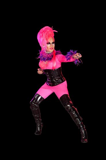 File:Nina Flowers All Stars.jpg