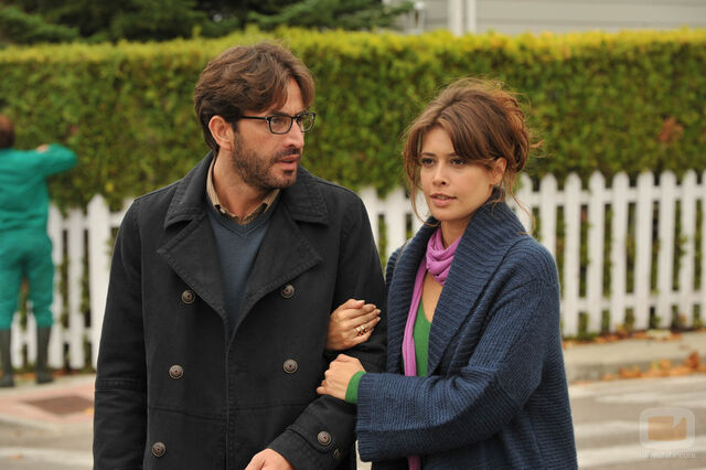 Archivo:1x01 3.jpg