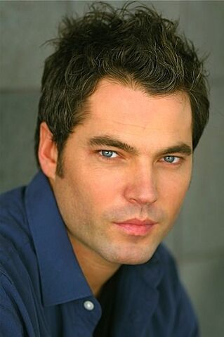 File:Tim Rozon.jpg