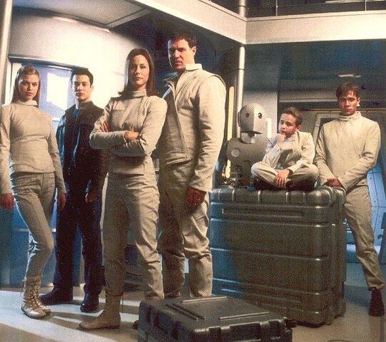 File:Lostinspace2003.jpg
