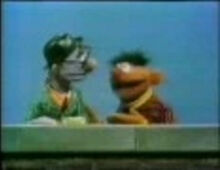 Ernie&Salesman (1)