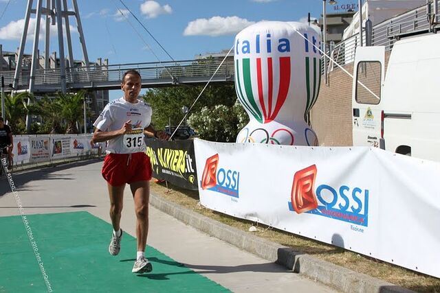 File:Mauroall 100 di rimini 2010.jpg