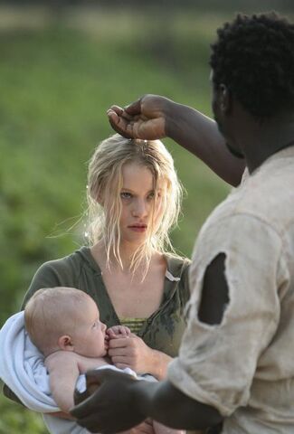 Archivo:Claire Baptized.jpg