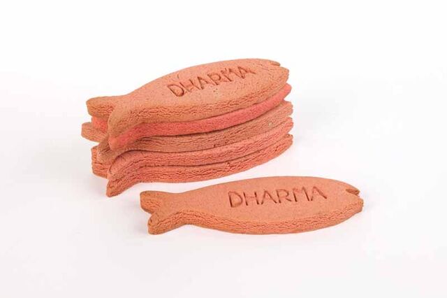 File:Fish biscuits.jpg