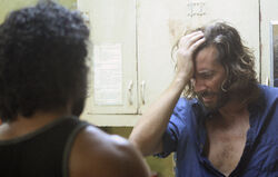 4x05-desmond-temporal-displacement.jpg