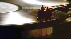 Turntable cartridge.jpg