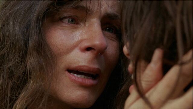 File:4x08 DanielleLastWords.jpg