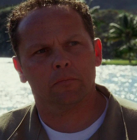 Archivo:583px-5x15 Mitch.png