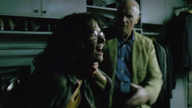 Archivo:6x16GoodbyeZoe.jpg