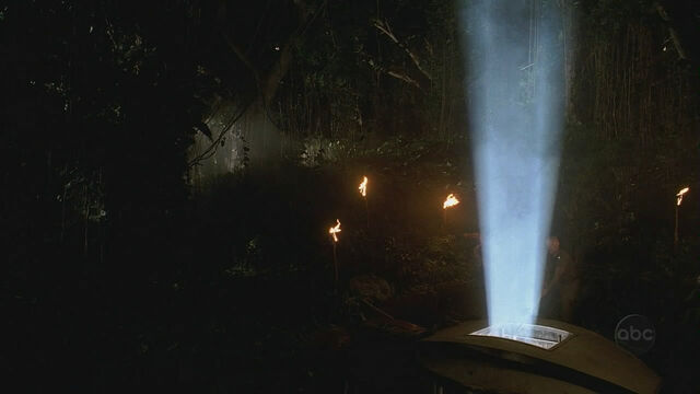 File:2x01-HatchLight.jpg