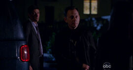 5x05 GivingTheRing.jpg