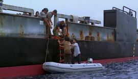 DesmondFreighter 4x12.jpg