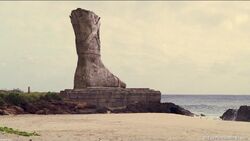 5x16-statue.jpg