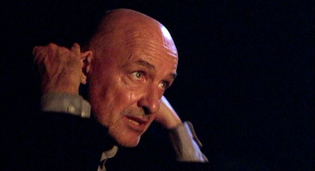 File:5x07 Locke lives.png