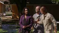 5x09-sayid-gefangen.png