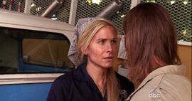 SawyerJuliethelp 5x08.jpg