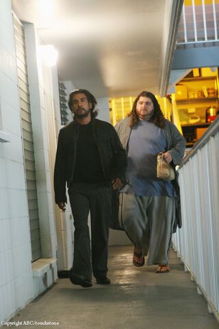 Ficheiro:5x01 (7).jpg