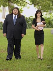 4x07 SunHurley2.jpg