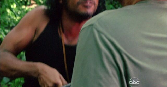 File:6x06 Stabbing Locke.jpg