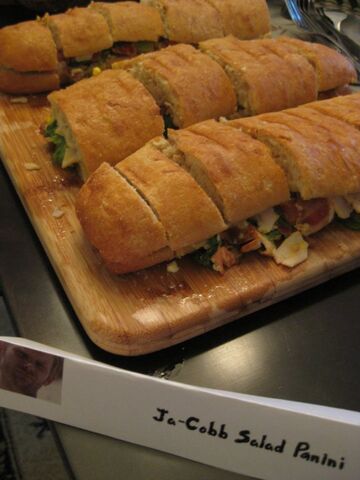 File:Ja-Cobb Salad Panini.jpg