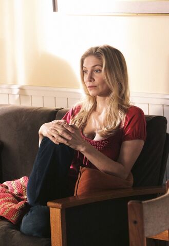 File:5x14 JulietChair.jpg