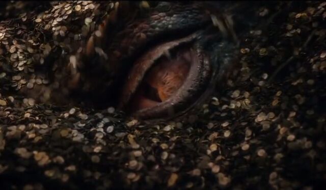 File:The-Hobbit-Smaug-Eye.jpg