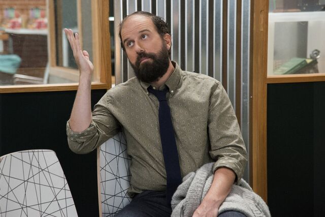 File:Netflix Love Promo 3.jpg