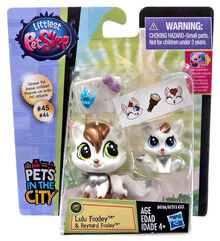 Littlest-pet-shop-pets-in-the-city-lulu-reynard-foxley-glimmer-pet-hasbro-toys-4 76977.1461389154