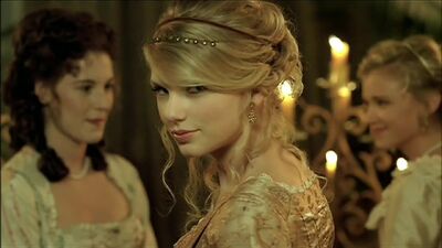 Taylor Swift13