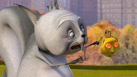 Golden-squirrel-2.jpg