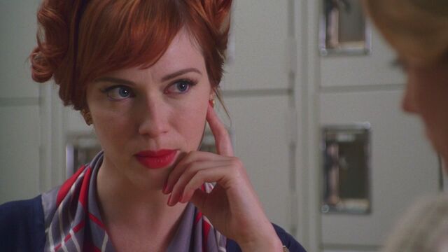 File:Joan in long weekend.jpg