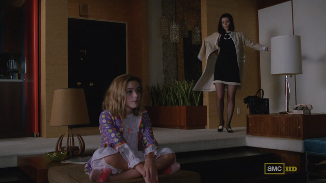 File:Megan 512 Outfit 3.png