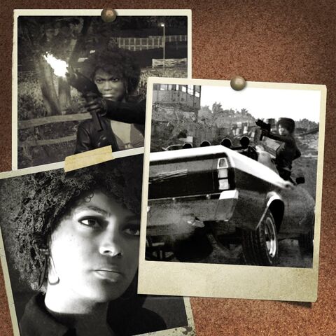 File:Roxy Laveau 2.jpg